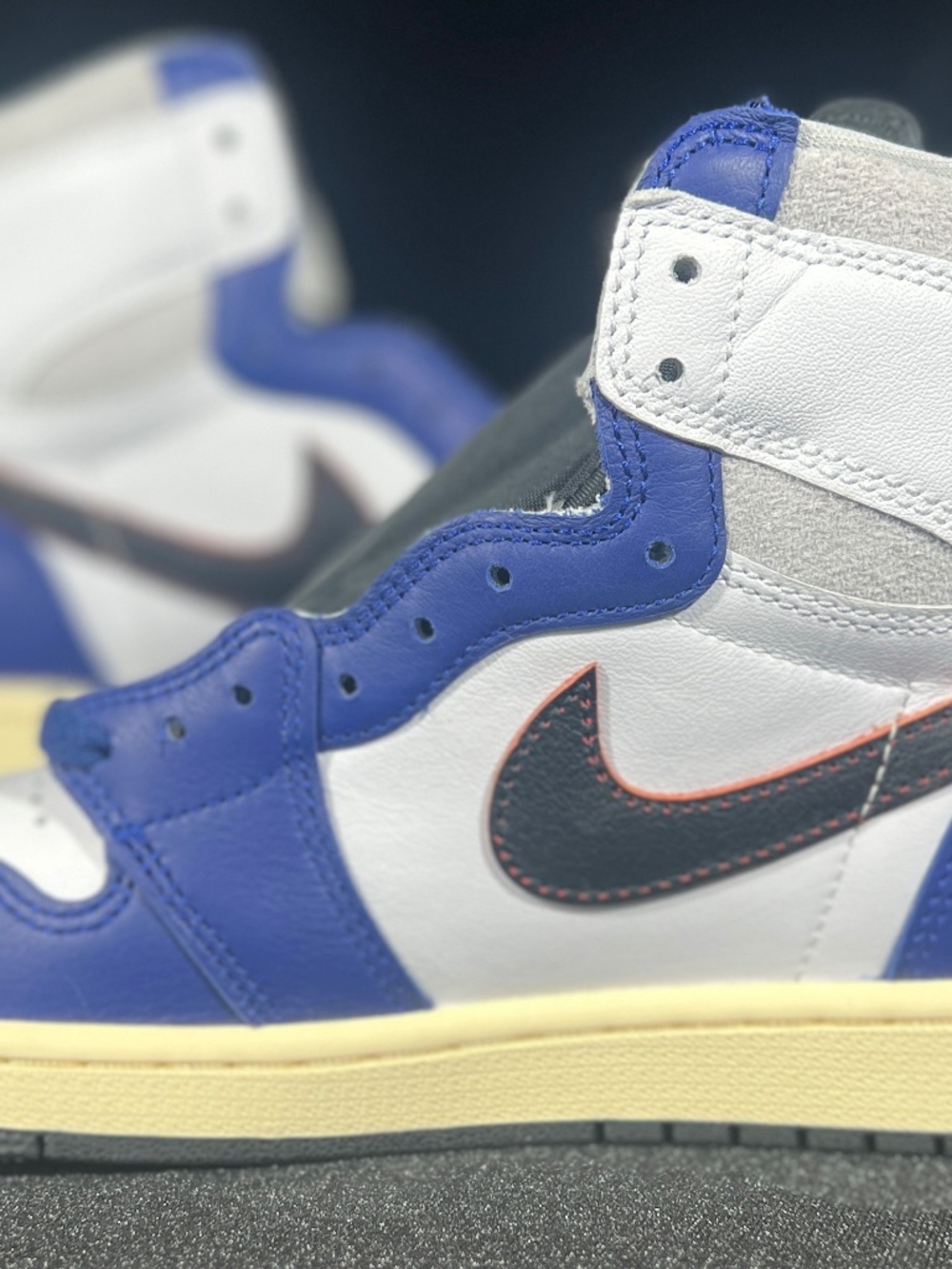 NIKE Air Rare Jordan 1 High Sneakers | Retro OG Royal Blue DZ5485-100 | Mens 10